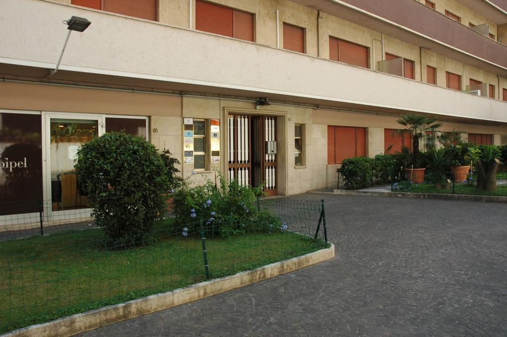 Apartamento La Lanterna Di San Pietro Roma Exterior foto